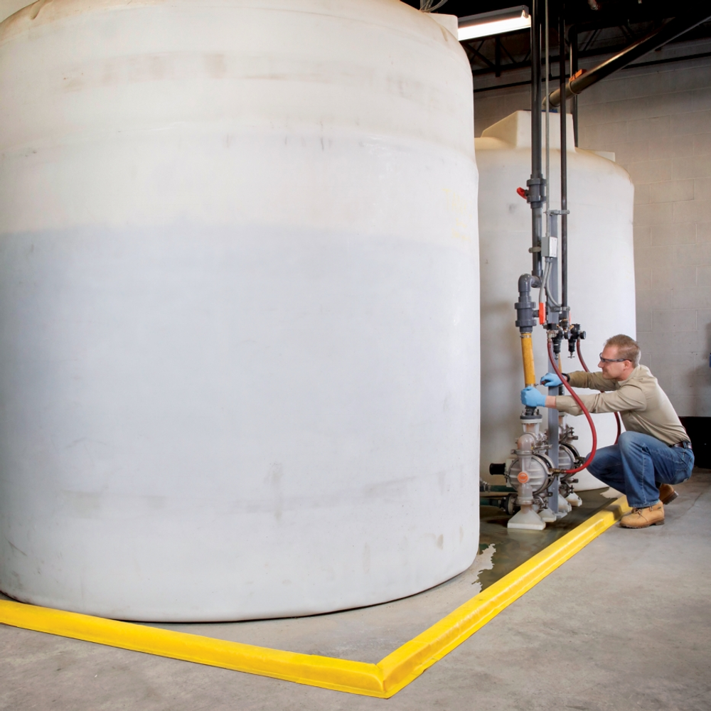 Заградительный барьер для разливов