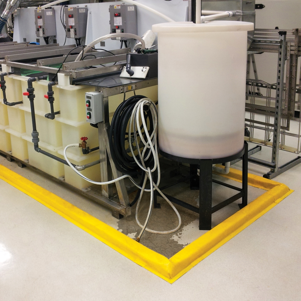 Заградительный барьер для разливов