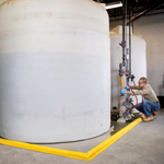 Заградительный барьер для разливов