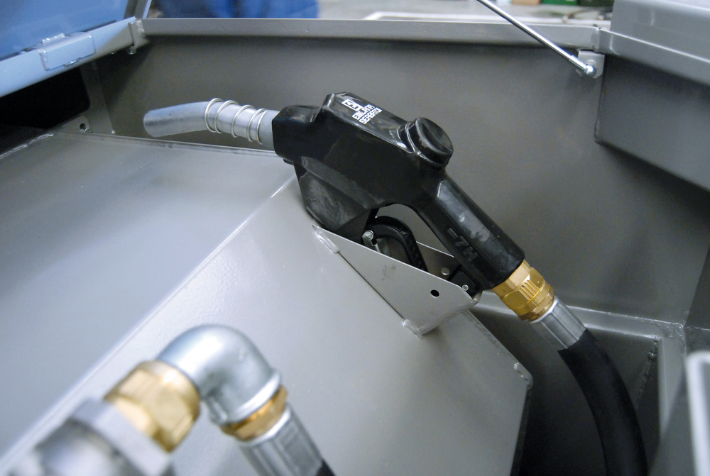 Emilcube 950 л, электронасос 12В, 5 м шланг, счетчик