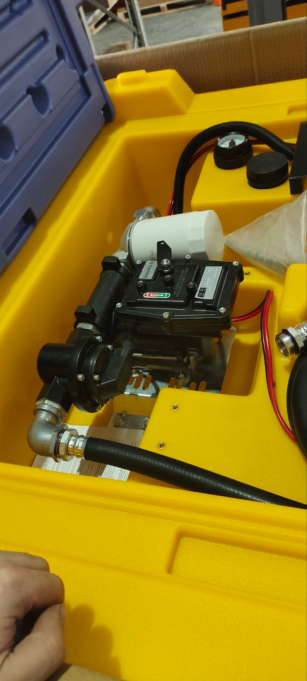 GTK-550D(12V)- Емкость для топлива 500 л, электронасос 12В счетчик с предуст., пистолет-авт., фильтр