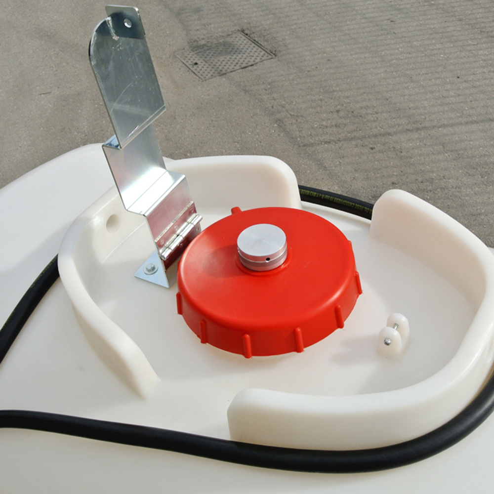 Hippotank 960 ДТ, электронасос 12В-40 л/мин, 5 м шланг, пистолет-автомат